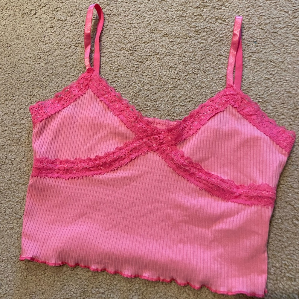 Pink lace trim tank crop top